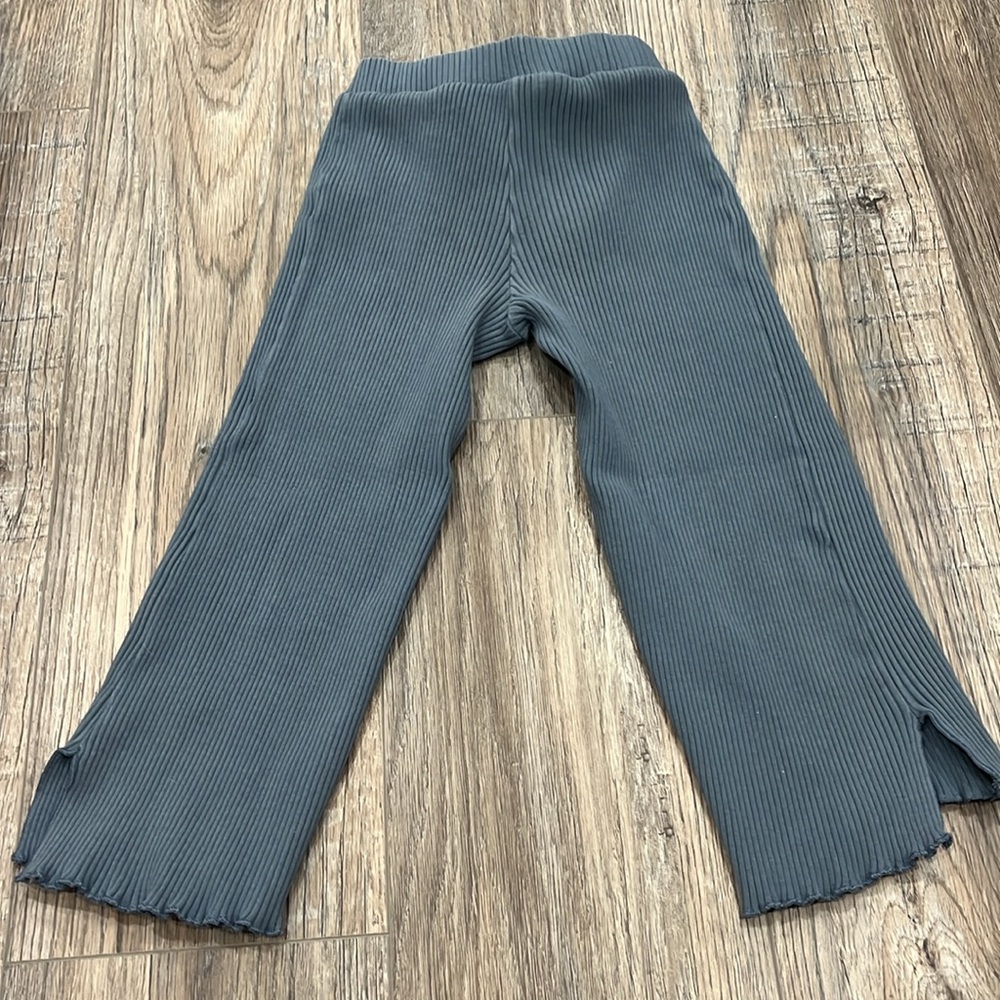 Zara Ribbed Crop Pants - Picture 4 of 4